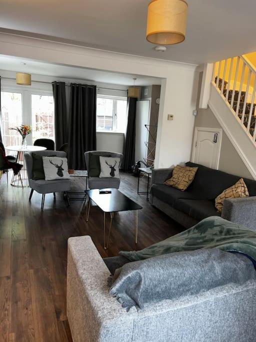15 Min Drive To Airport 20 Min To Loch Lomond And City Center Old Kilpatrick Exterior photo